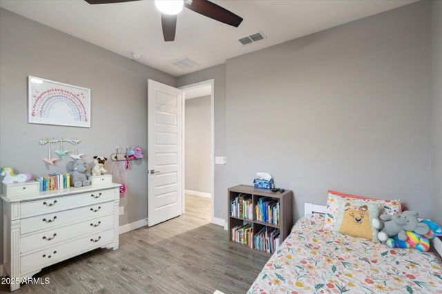 10702 E Sheffield Drive, Mesa, AZ 85212