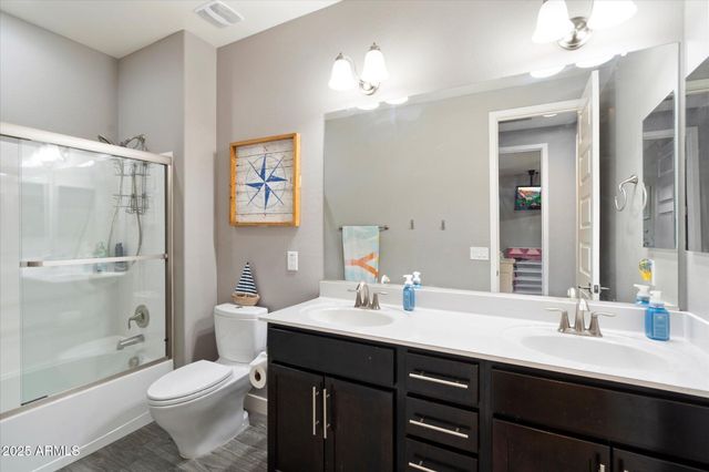 10702 E Sheffield Drive, Mesa, AZ 85212