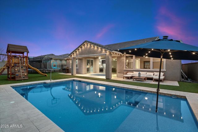 10702 E Sheffield Drive, Mesa, AZ 85212