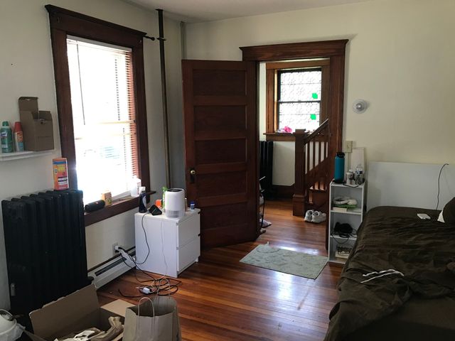 48 Railroad St, Amherst, MA 01002