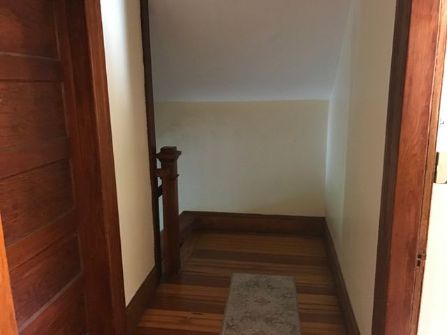 48 Railroad St, Amherst, MA 01002