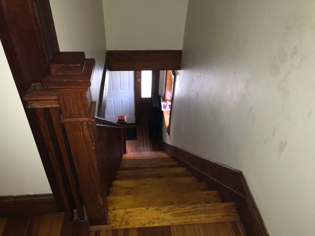 48 Railroad St, Amherst, MA 01002