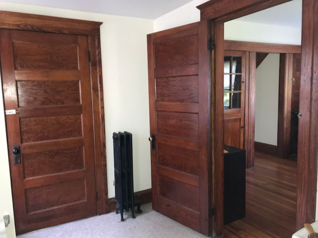 48 Railroad St, Amherst, MA 01002