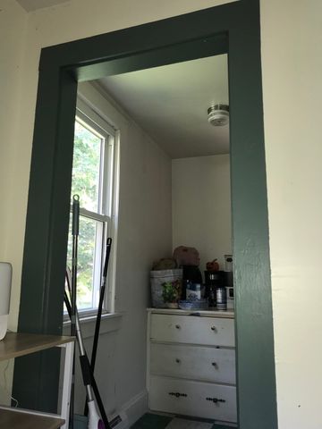 48 Railroad St, Amherst, MA 01002