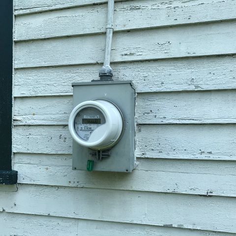 48 Railroad St, Amherst, MA 01002