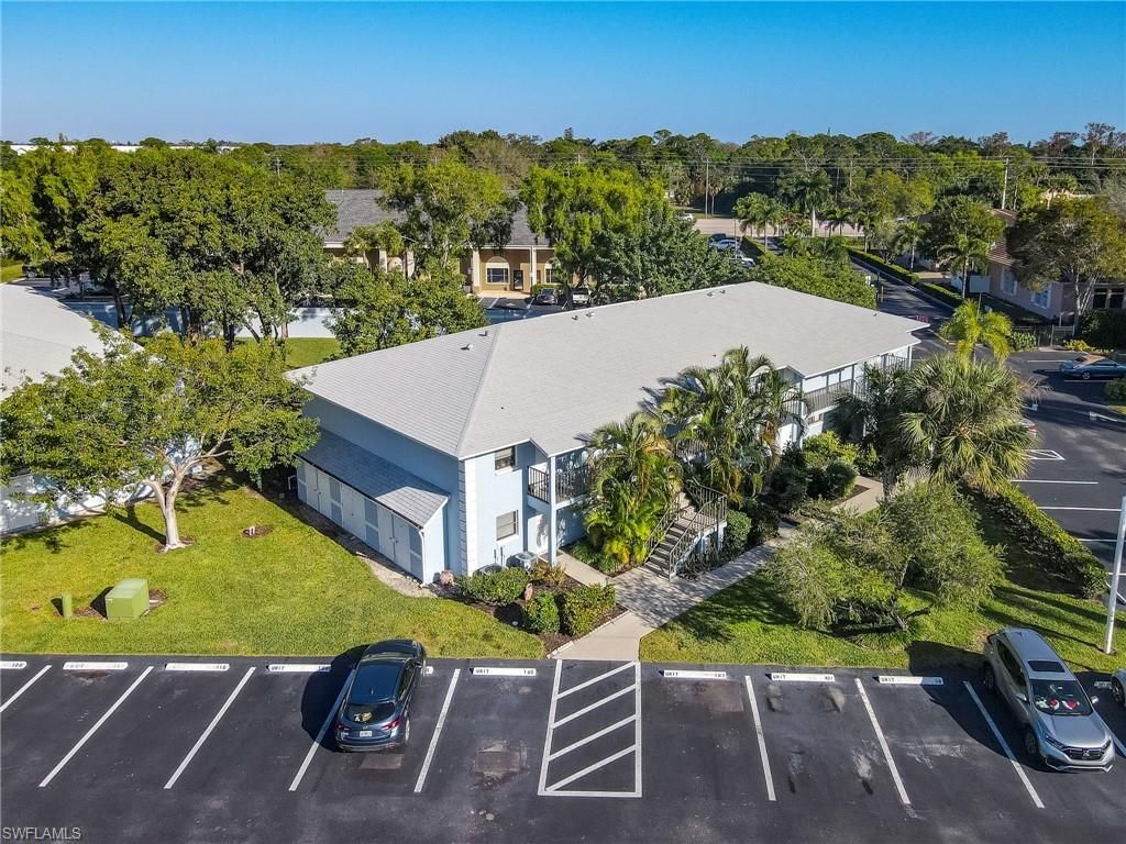 28101 Pine Haven WAY 97, BONITA SPRINGS, FL 34135 — photo 2