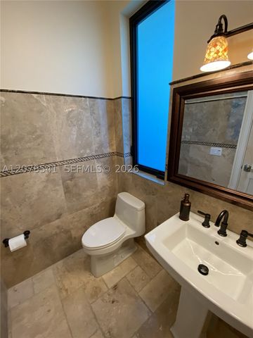 343 190th St, Sunny Isles Beach, FL 33160