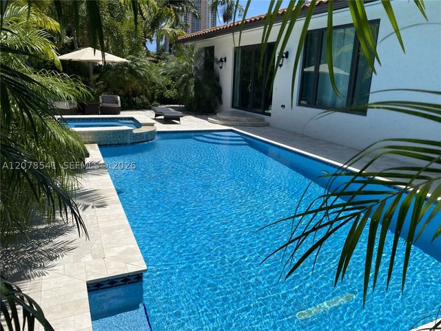 343 190th St, Sunny Isles Beach, FL 33160