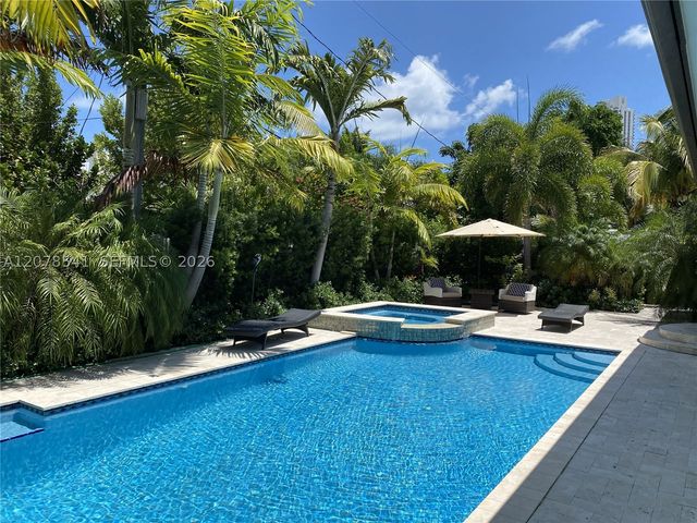 343 190th St, Sunny Isles Beach, FL 33160