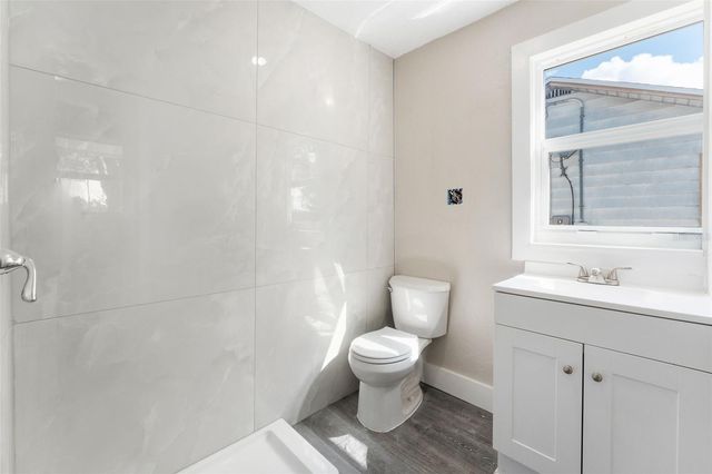 3457 50TH AVENUE N, St Petersburg, FL 33714