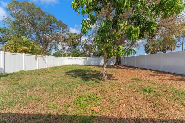 3457 50TH AVENUE N, St Petersburg, FL 33714