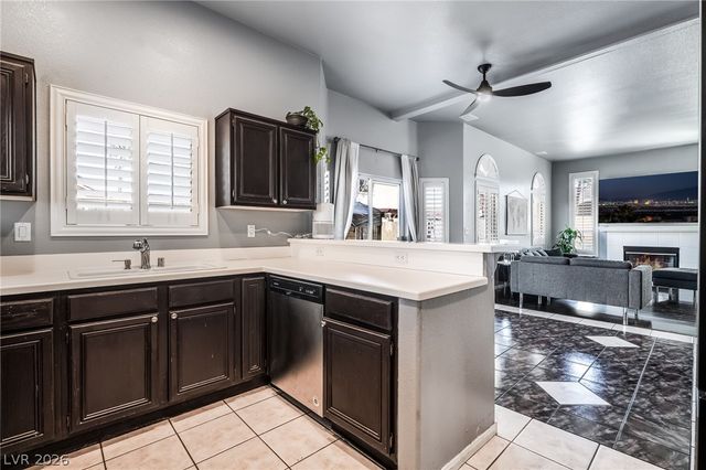 1072 Deep Well Court, Henderson, NV 89011