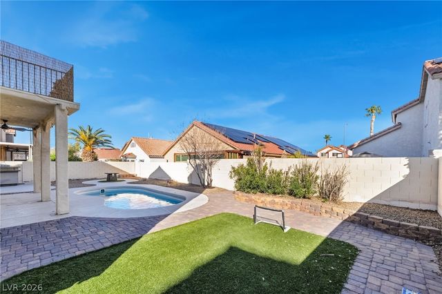 1072 Deep Well Court, Henderson, NV 89011