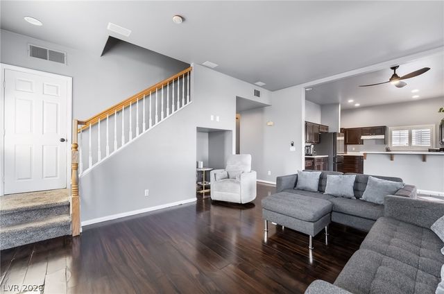 1072 Deep Well Court, Henderson, NV 89011