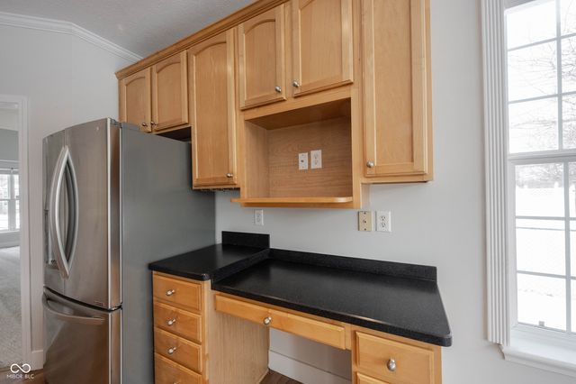 7611 Prairie View Drive, Indianapolis, IN 46256