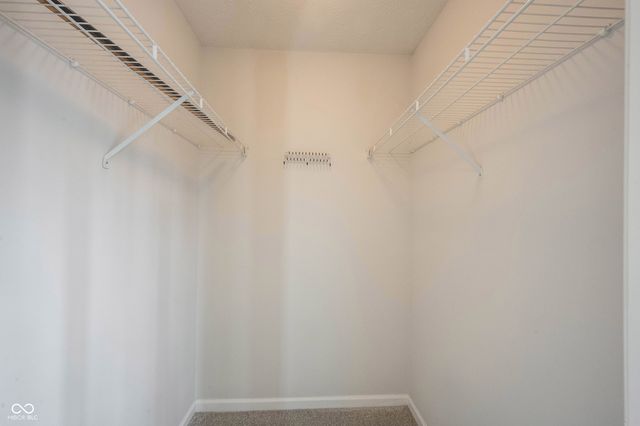 7611 Prairie View Drive, Indianapolis, IN 46256