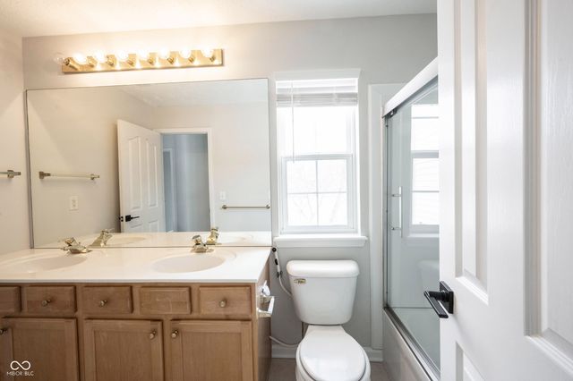 7611 Prairie View Drive, Indianapolis, IN 46256