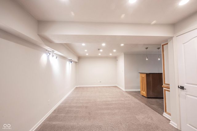 7611 Prairie View Drive, Indianapolis, IN 46256