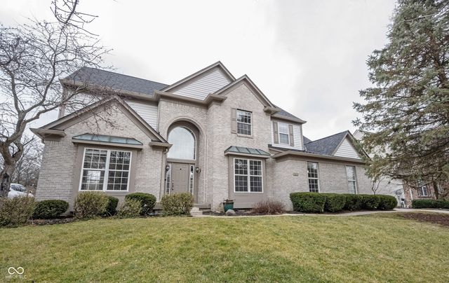 7611 Prairie View Drive, Indianapolis, IN 46256