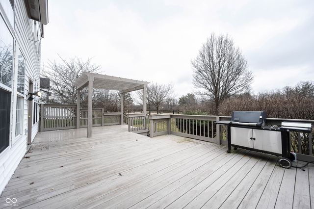 7611 Prairie View Drive, Indianapolis, IN 46256