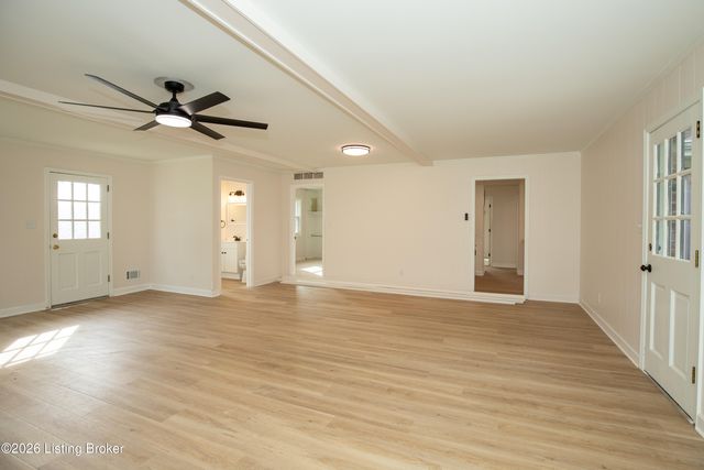 10607 Fairview Ave, Jeffersontown, KY 40299
