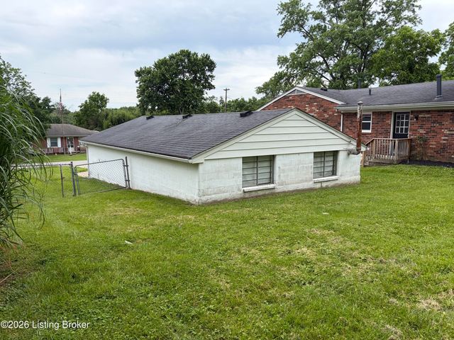 10607 Fairview Ave, Jeffersontown, KY 40299