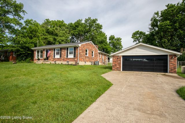 10607 Fairview Ave, Jeffersontown, KY 40299