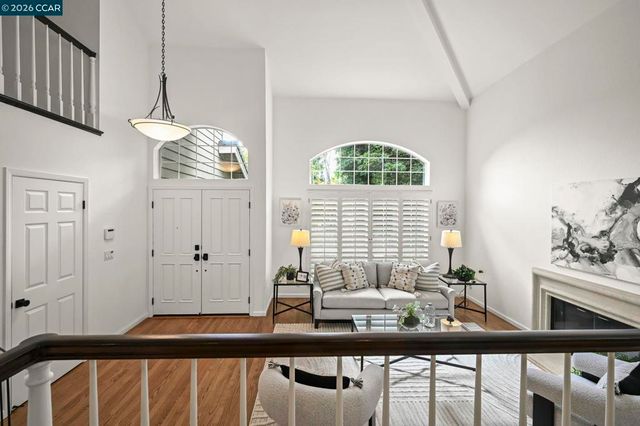 11334 Village View Ct, Dublin, CA 94568
