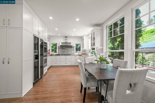 11334 Village View Ct, Dublin, CA 94568