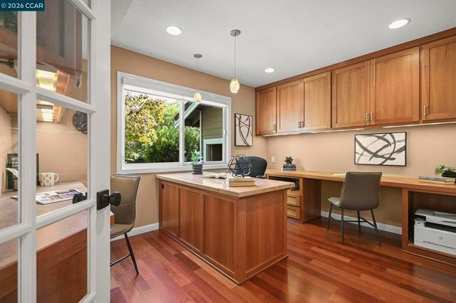 11334 Village View Ct, Dublin, CA 94568
