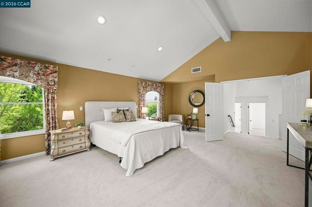 11334 Village View Ct, Dublin, CA 94568