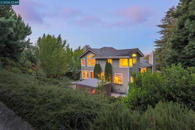 11334 Village View Ct, Dublin, CA 94568