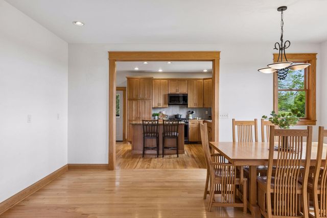 392 Old Cemetery Road, River Falls, WI 54022