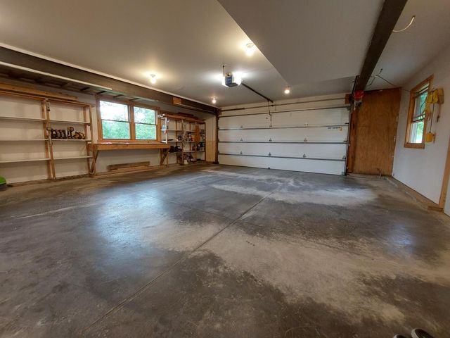 392 Old Cemetery Road, River Falls, WI 54022