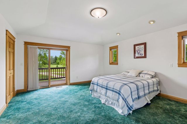 392 Old Cemetery Road, River Falls, WI 54022