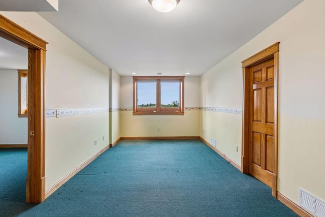 392 Old Cemetery Road, River Falls, WI 54022