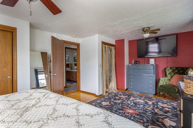 1548 E MOON BEAM TRAIL, Appleton, WI 54915