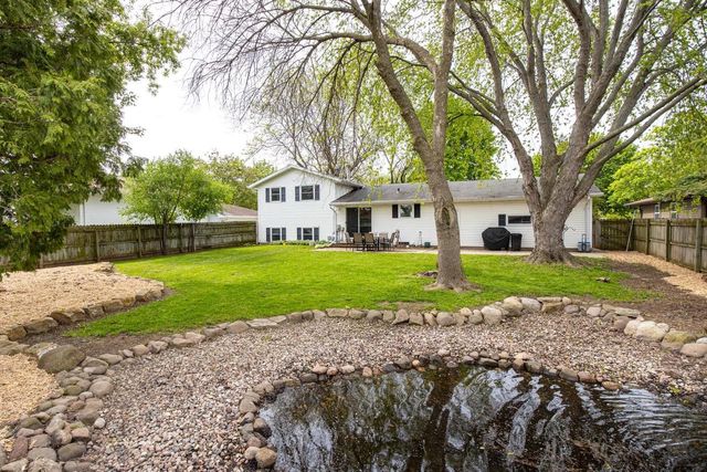 1548 E MOON BEAM TRAIL, Appleton, WI 54915