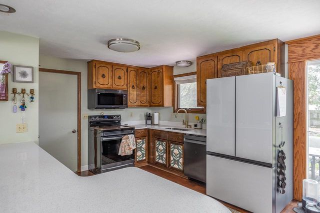 1548 E MOON BEAM TRAIL, Appleton, WI 54915