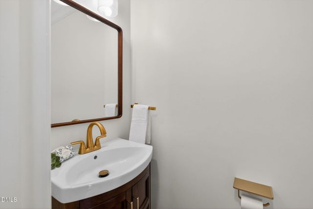 213 Whitehall Way, Cary, NC 27511