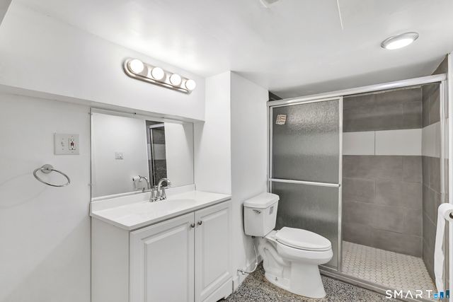 44 Woodlawn Terrace, Meriden, CT 06450