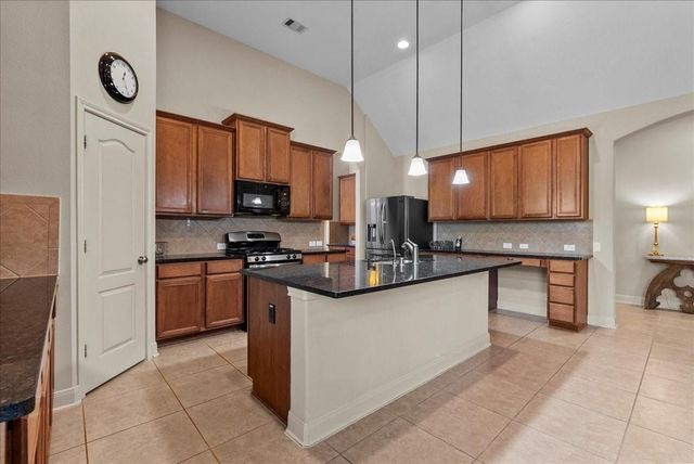 508 W Fork, Webster, TX 77598