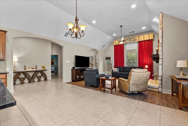 508 W Fork, Webster, TX 77598