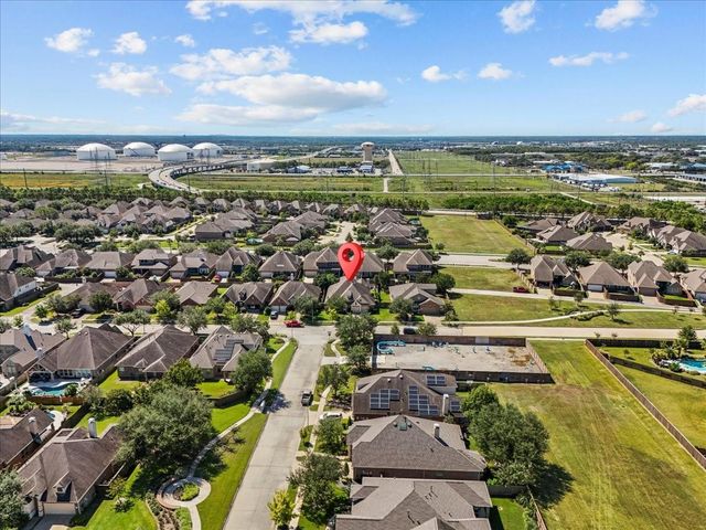 508 W Fork, Webster, TX 77598
