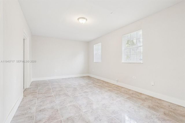 781 NW 183rd Dr, Miami Gardens, FL 33169