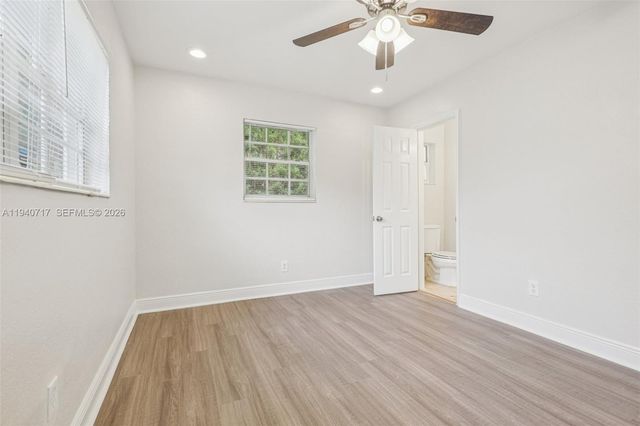 781 NW 183rd Dr, Miami Gardens, FL 33169