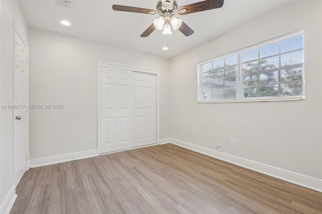 781 NW 183rd Dr, Miami Gardens, FL 33169