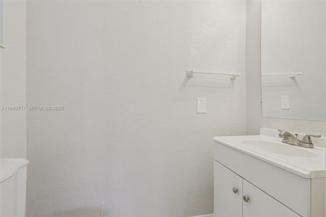 781 NW 183rd Dr, Miami Gardens, FL 33169