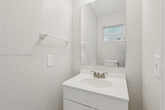 781 NW 183rd Dr, Miami Gardens, FL 33169