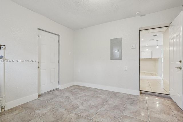 781 NW 183rd Dr, Miami Gardens, FL 33169